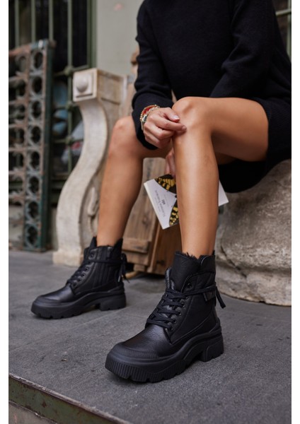 Holborn Kadin Siyah Gercek Deri Gercek Kurk Detayli Bot modelleri