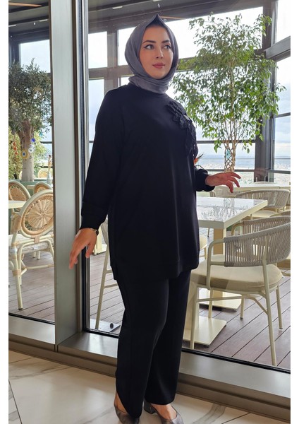 Kadın Dikme Çiçek Detaylı Tesettür Takım modelleri