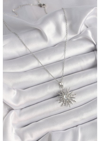 316L Çelik Gümüş Renk Zincir Zirkon Taşlı Yıldız Model Sedefli Ay Işleme Detay Kadın Kolye - TJ-BKO9631 fiyatları