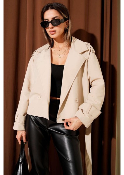 Kadın Kruvaze Yaka Kuşaklı Kısa Trençkot Taş fiyatları