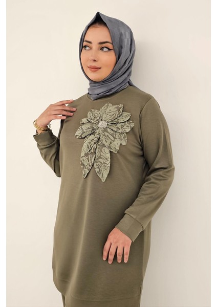 Kadın Dikme Çiçek Detaylı Tesettür Takım modelleri