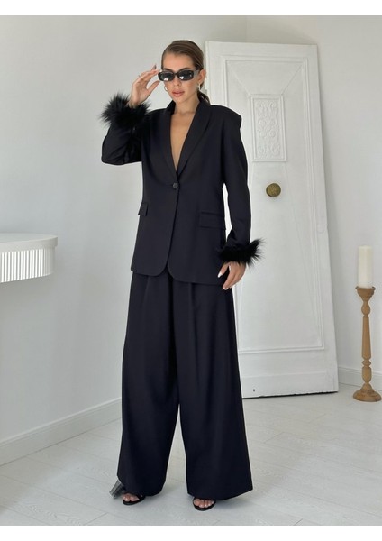 Siyah Kol Ucu Tüylü Ceket - Pantolon Takım modelleri