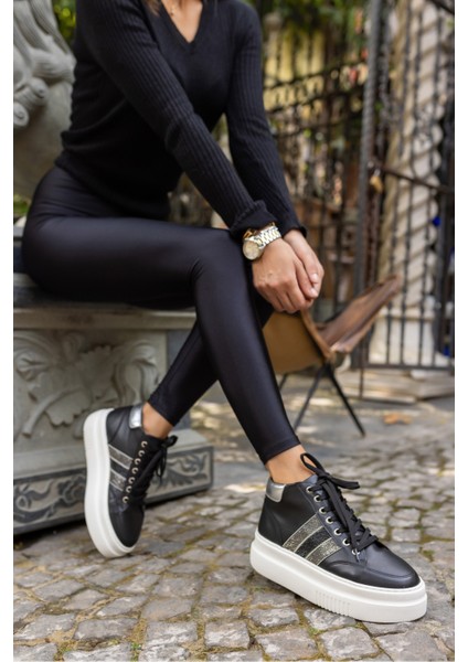Tobers Kadın Siyah Taş Detay Sneaker