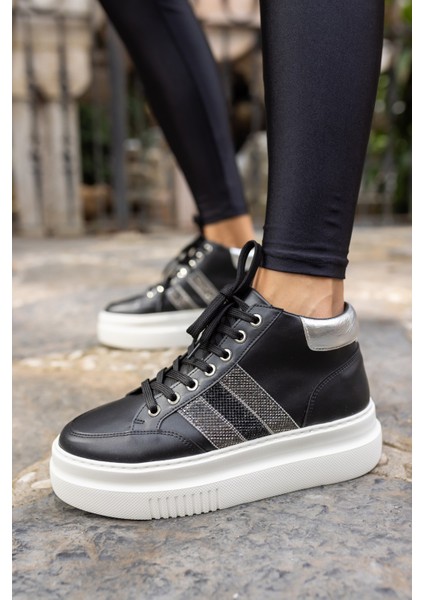 Tobers Kadın Siyah Taş Detay Sneaker fiyatları