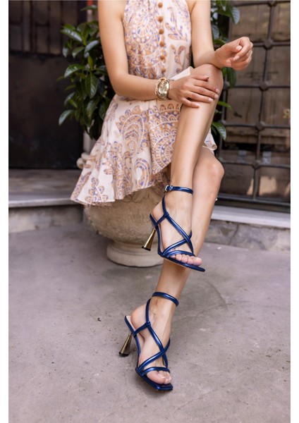 Olge Kadin Fusya Bantli Topuklu Sandalet