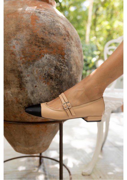 Rory Kadın Bej Siyah Garnıli Babet indirimleri