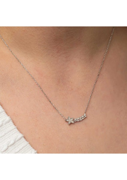 Gümüş Kayan Yıldız Kadın Kolye indirimleri