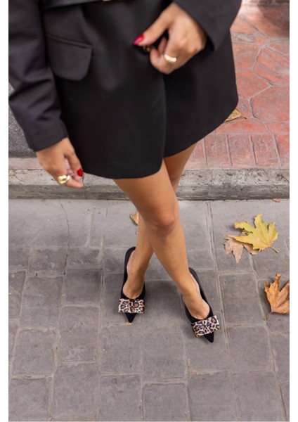 Kadın Leopar Siyah Fıyonk Topuklu Ayakkabi