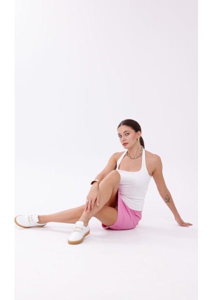 Kadın Sneaker Rahat Altın Renkli Zincir ve Inci Detaylı Cırtlı Spor Ayakkabı