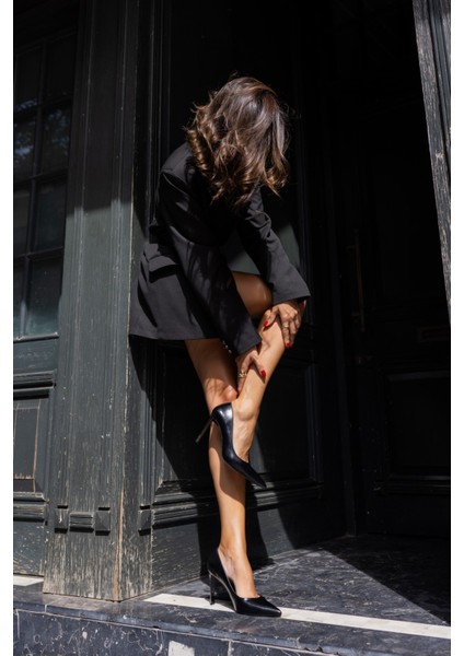 Moli Kadın Bej Suet Galvanız Okçeli Topuklu Stıletto modelleri