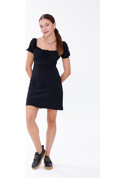 Kadın Sneaker Rahat Altın Renkli Zincir ve Inci Detaylı Cırtlı Spor Ayakkabı fırsatları