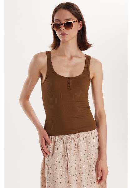 Kadın Modal Kumaş Standart Fit Ince Askılı U Yaka Düğmeli Body Atlet