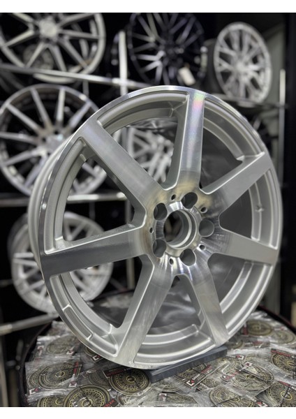 18'' 5X112 Mercedes W204 C Class Silver Diamond Jant Modeli