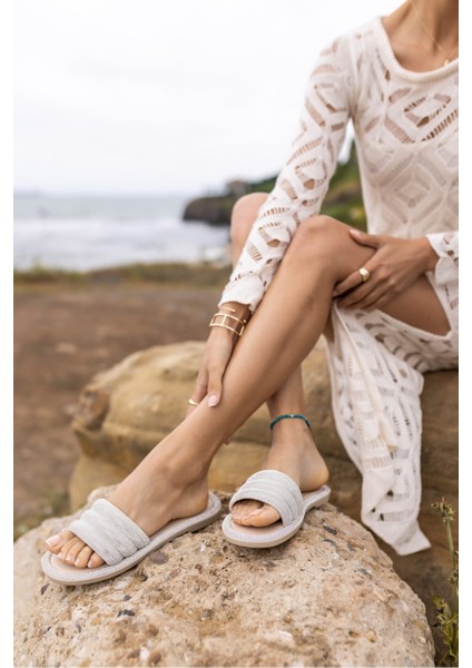 Zeus Kadın Gumus Taş Detay Komple Terlık