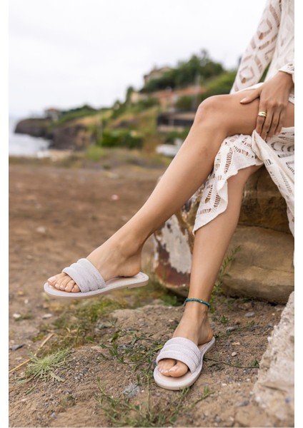 Zeus Kadın Gumus Taş Detay Komple Terlık