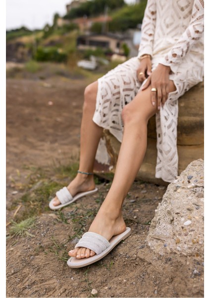 Zeus Kadın Gumus Taş Detay Komple Terlık