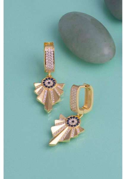 Özel Tasarım Altın Kaplama Nazar Boncuklu Gümüş Küpe fırsatları