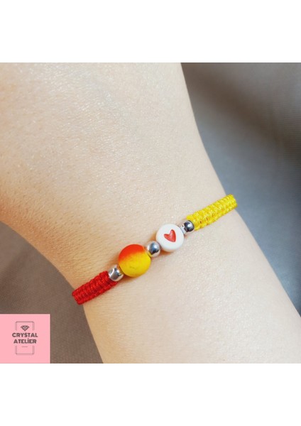 Galatasaray Temalı Makrome Bileklik - Sarı Kırmızı Kalp Boncuklu El Yapımı Unisex Taraftar Bileklik - Galatasaray Bileklik - Taraftar Bileklik - Makrome Bileklik - Sarı Kırmızı Bileklik fiyatları