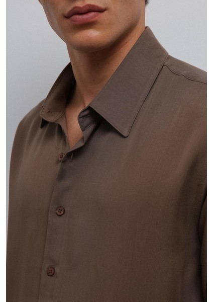 Açık Kahve Teknik Regular Fit Erkek Gömlek fırsatları