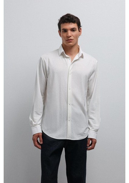 Beyaz Relax Fit Erkek Gömlek