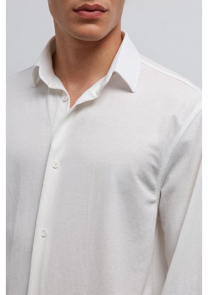 Beyaz Relax Fit Erkek Gömlek fırsatları