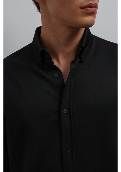 Siyah Relax Fit Erkek Gömlek fırsatları