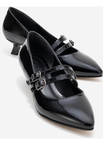 Kadın 2 Biyeli Topuklu Ayakkabı; Siyah Rugan