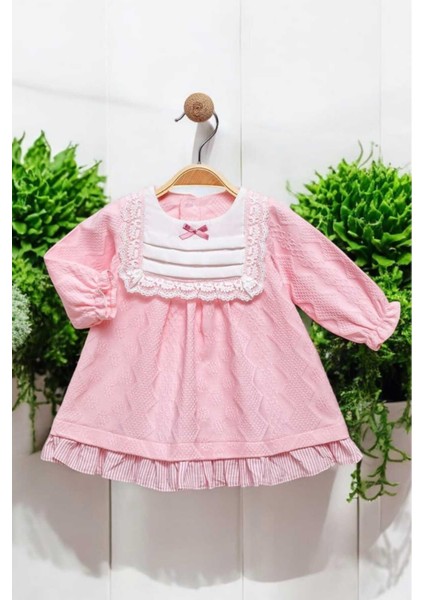 Çiçek Nakışlı Dantel Detaylı Fiyonklu Elbise 0-2 Yaş Kendinden Desenli Kumaş