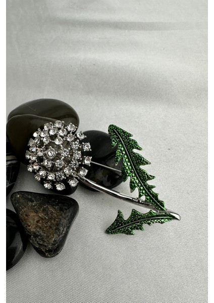 Yeşil Yaprak Detay Taşlı Çiçek Motif Broş (6cm) indirimleri