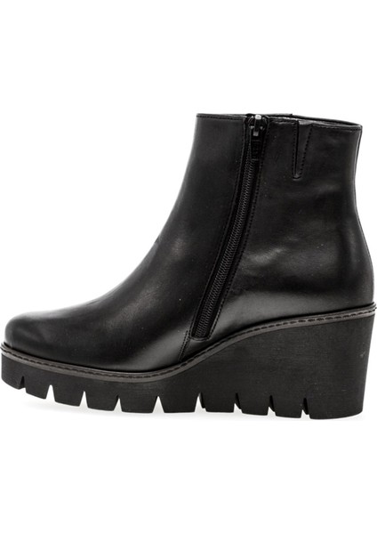 Siyah Kadın Bot 74.780.27 modelleri