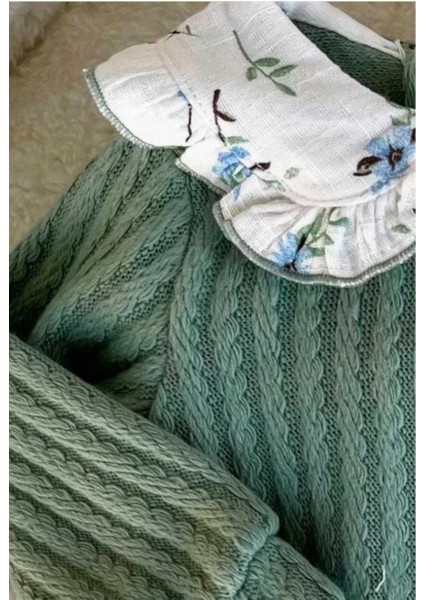 Kız Bebek Yaka Detaylı Üstü Örme Ince Triko Altı Müslin Elbise 3-6-9-12-18-24AY modelleri