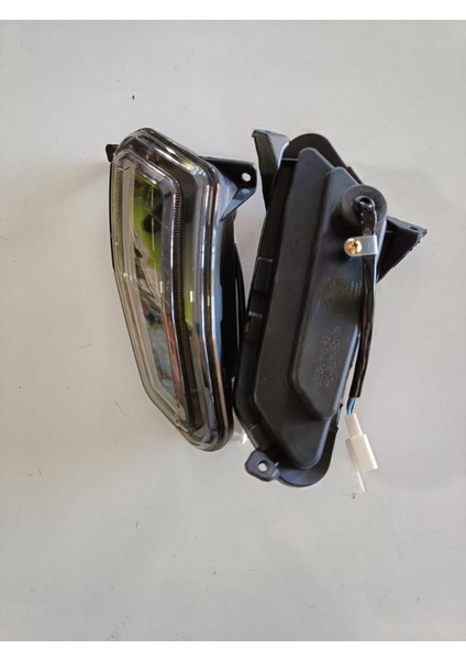 Vm4 Neo Ön Sinyal Takımı Sağ-Sol modelleri