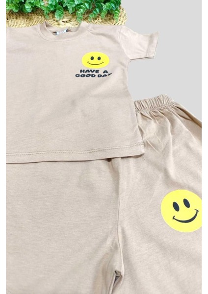 Unısex Çocuk Gülenyüz Baskılı Alt Üst 2li Takım Yazlık Ince modelleri