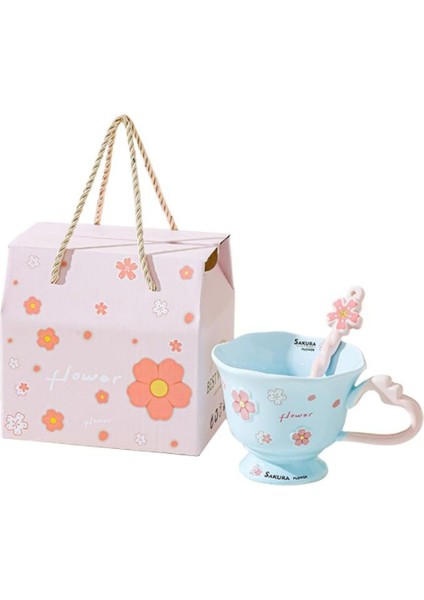 Çiçek Tasarımlı Kaşıklı Seramik Kupa Özel Kutusunda 1972 fiyatları