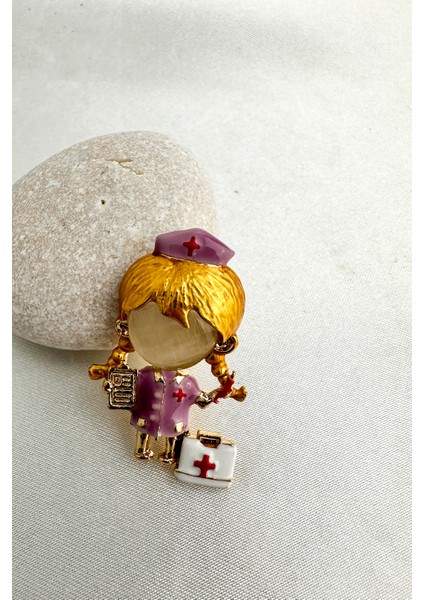 Altın Rengi Sarı Saçlı Hemşire Broş (3cm) fırsatları