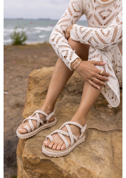 Silves Kadin Bej Hasir Ip Örgulu Eva Sandalet