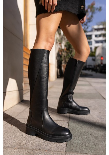 Raye Kadın Siyah Gercek Deri Lastıkli Çizme