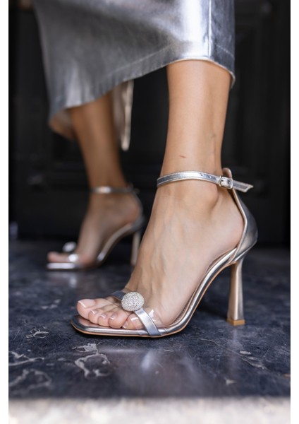 Mutti Kadin Gold Bantli Taş Topuklu Sandalet indirimleri