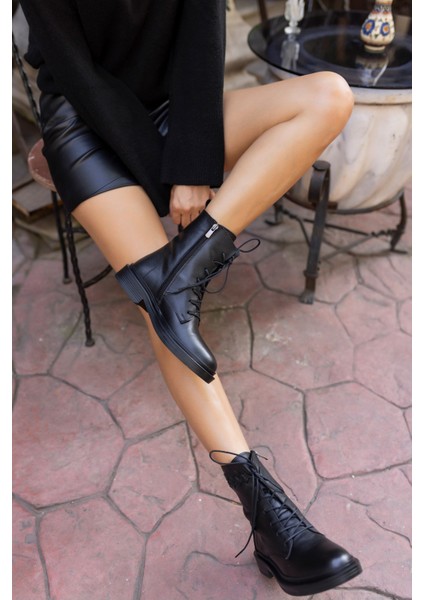 Vesa Kadın Siyah Gereck Deri Bot modelleri