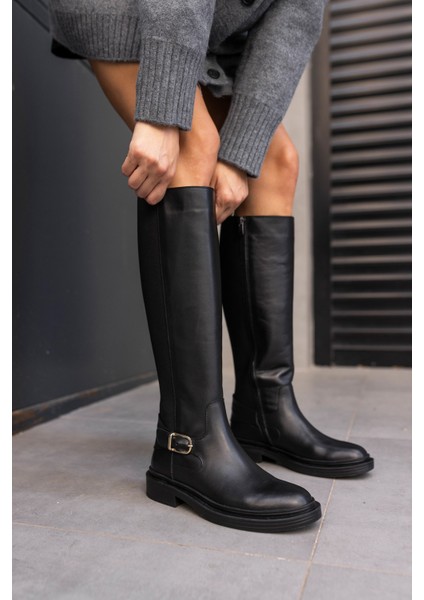 Toby Kadın Siyah Gercek Deri Lastik Detayli Çizme modelleri