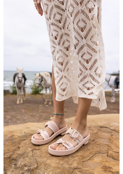 Leroy Kadın Siyah Taş Bant Fusped Taban Terlık modelleri