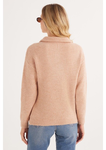 Kadın Oversize Geniş Kesim Dokumalı Fermuarlı Yaka Pudra Kazak