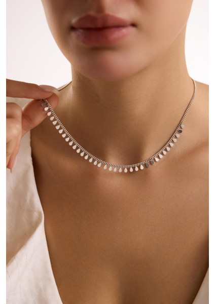 925 Ayar Gümüş Rodyum Kaplama Gurmet Zincirli Minimal Damla Model Kolye fiyatları