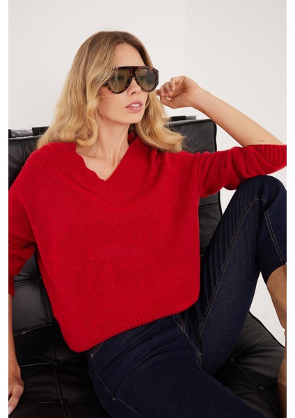 Kadın Slim Fit Dar Kesim V Yaka kırmızı Kazak fiyatları