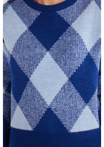 Kadın Slim Fit Dar Kesim Bisiklet Yaka Desenli Mavi Kazak modelleri