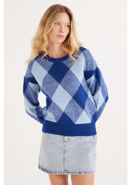 Kadın Slim Fit Dar Kesim Bisiklet Yaka Desenli Mavi Kazak fırsatları