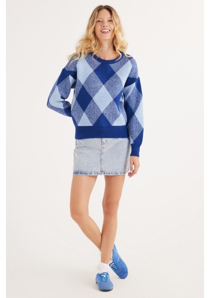 Kadın Slim Fit Dar Kesim Bisiklet Yaka Desenli Mavi Kazak indirimleri