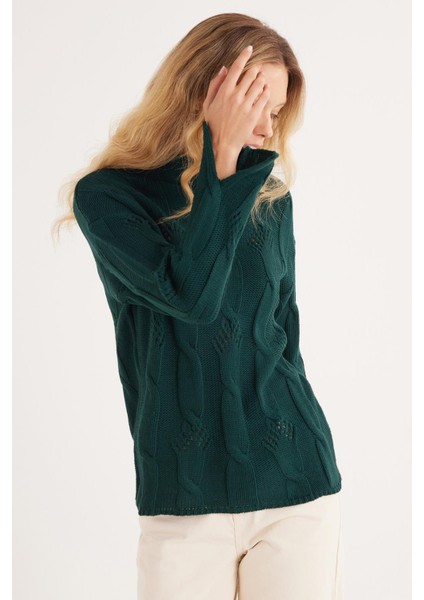 Kadın Regular Fit Klasik Kesim Yarım Balıkçı Yaka Örgü Desenli Yeşil Kazak fırsatları