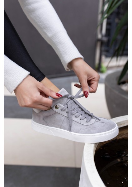 Seventy Kadin Gri Gercek Deri Süet Sneaker