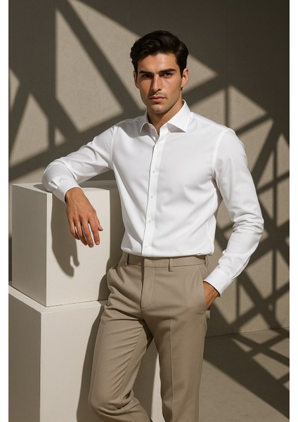 Erkek Beyaz Su ve Leke Itici Nanocare Pamuk Saten Ütü Istemeyen Slim Fit Casual Gömlek fırsatları